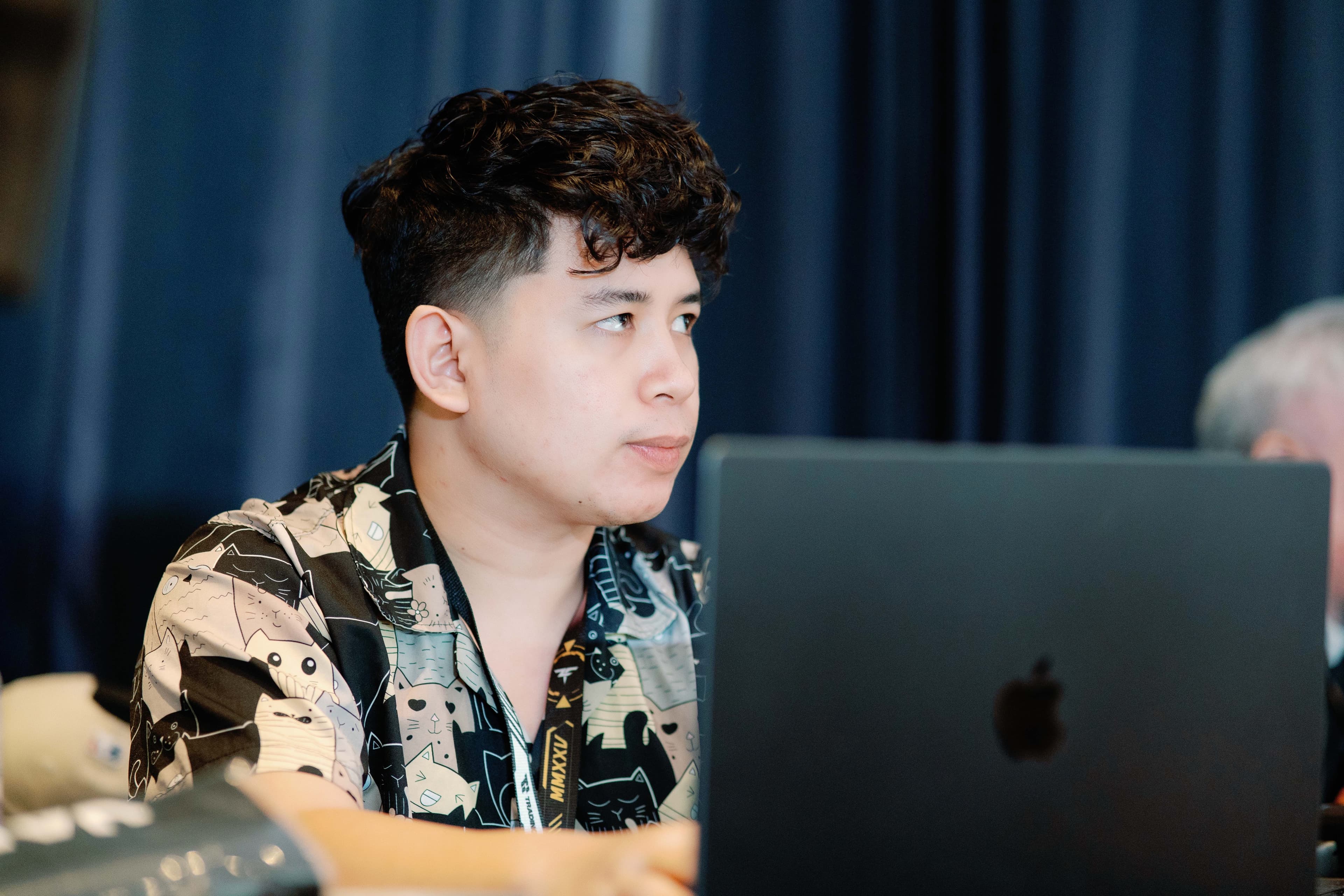 Humanap ka ng panget